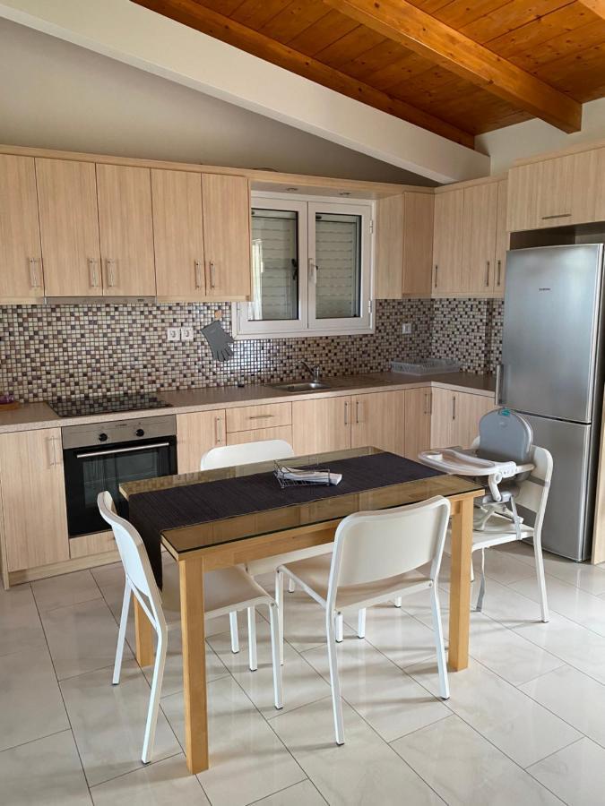 Endless Seaview Apartment B 阿里克斯 外观 照片